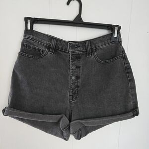 BDG Mom High Rise Shorts